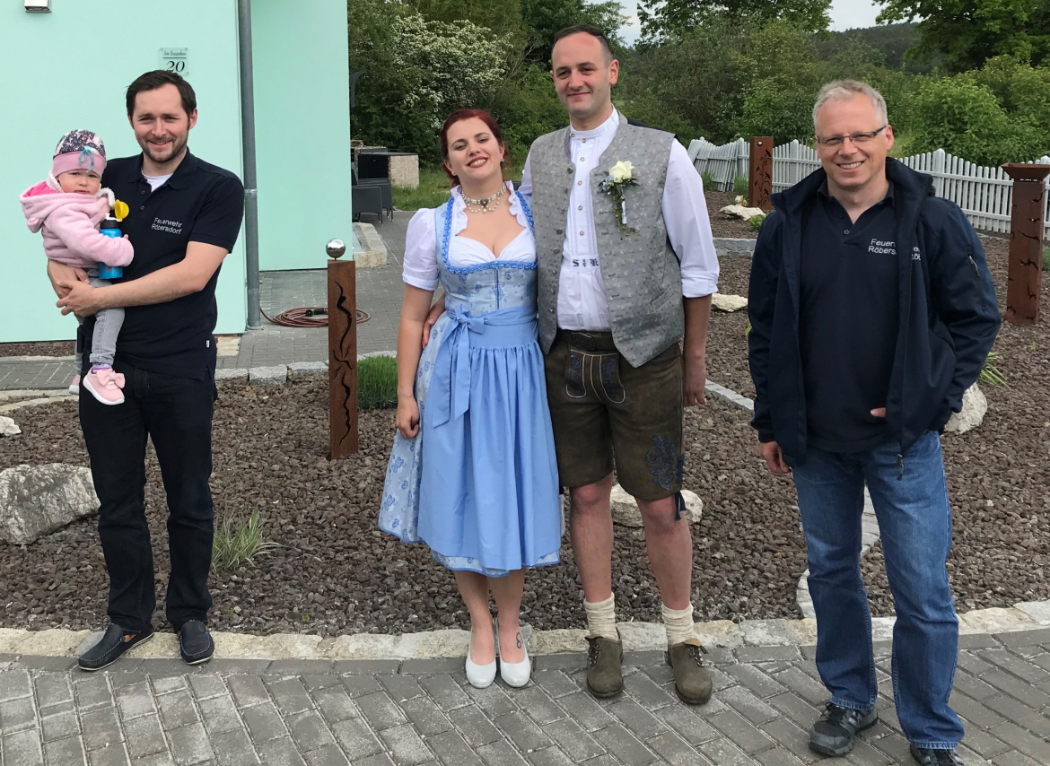 05_2020-Standesamtliche-Hochzeit-Sascha-Kroeppel-3-scaled.jpg