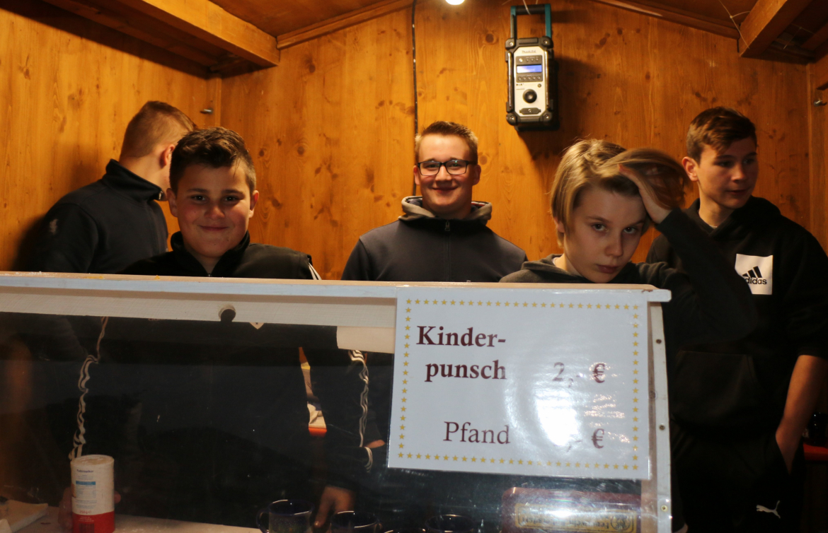 12_2019-Weihnachtsmarkt-Roebersdorf-13-scaled.jpg