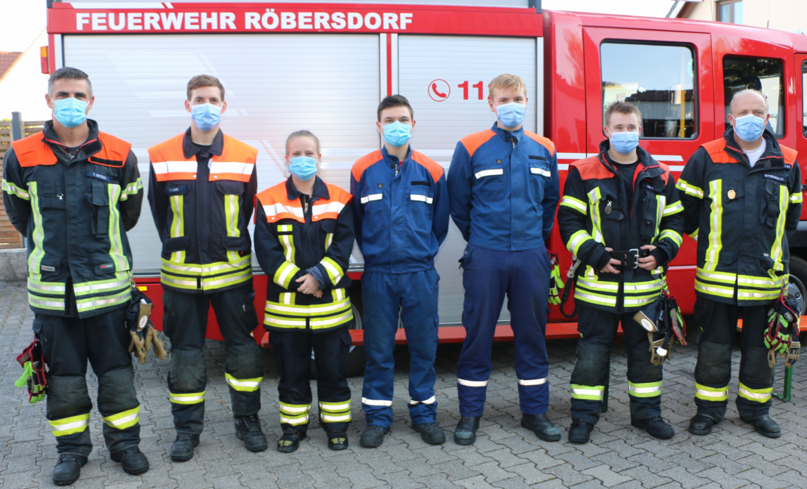 09_2021-FF-Leistungsabzeichen-Gruppe-4-FINAL-red-scaled.jpg