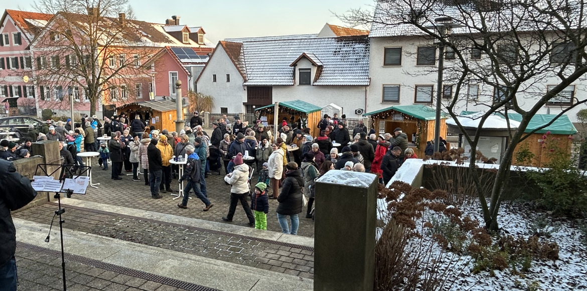 12_2023-Weihnachtsmarkt-1-scaled.jpg